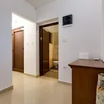Sabina,